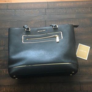 Large Michael Kors tote